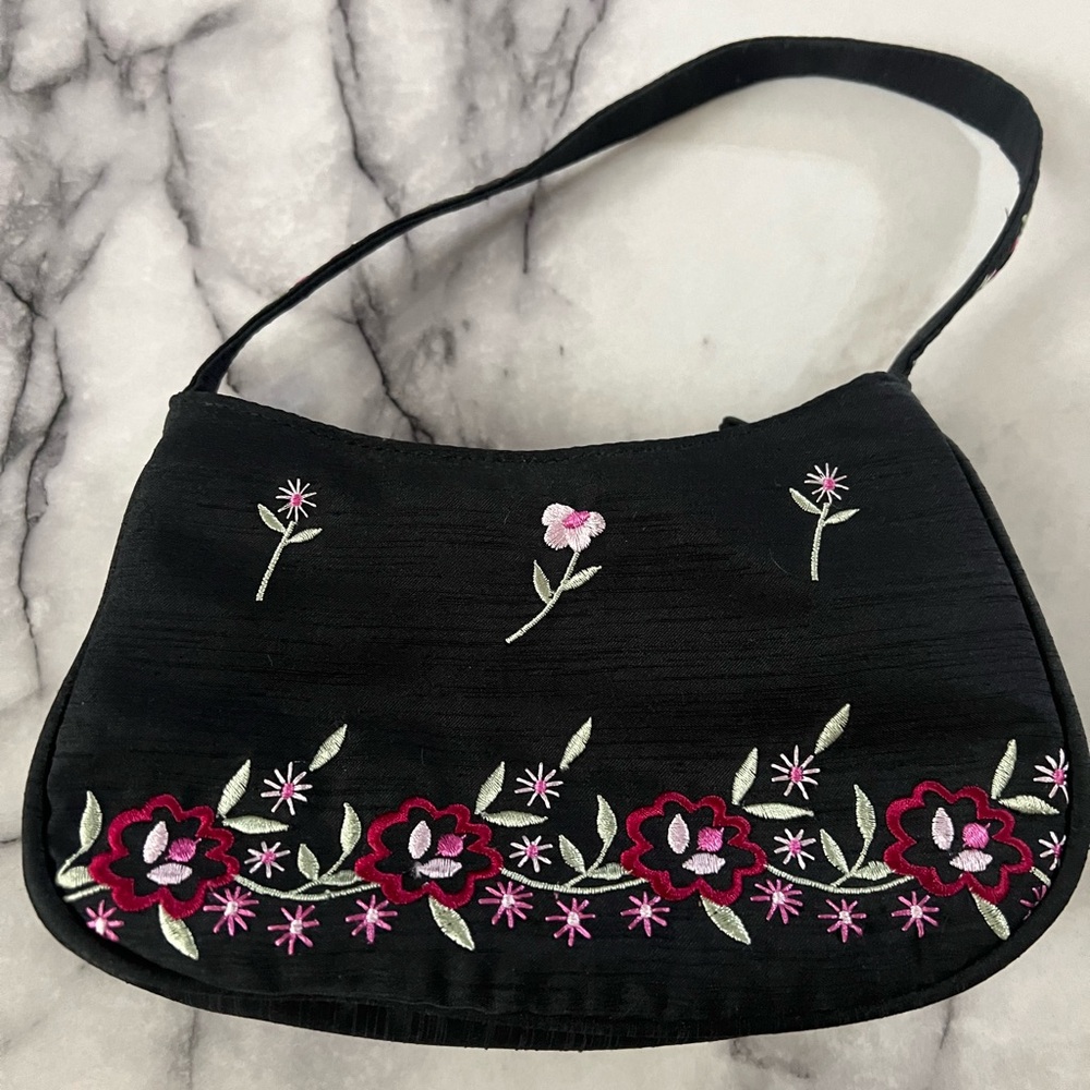 Liz Claiborne small bag, new without tags